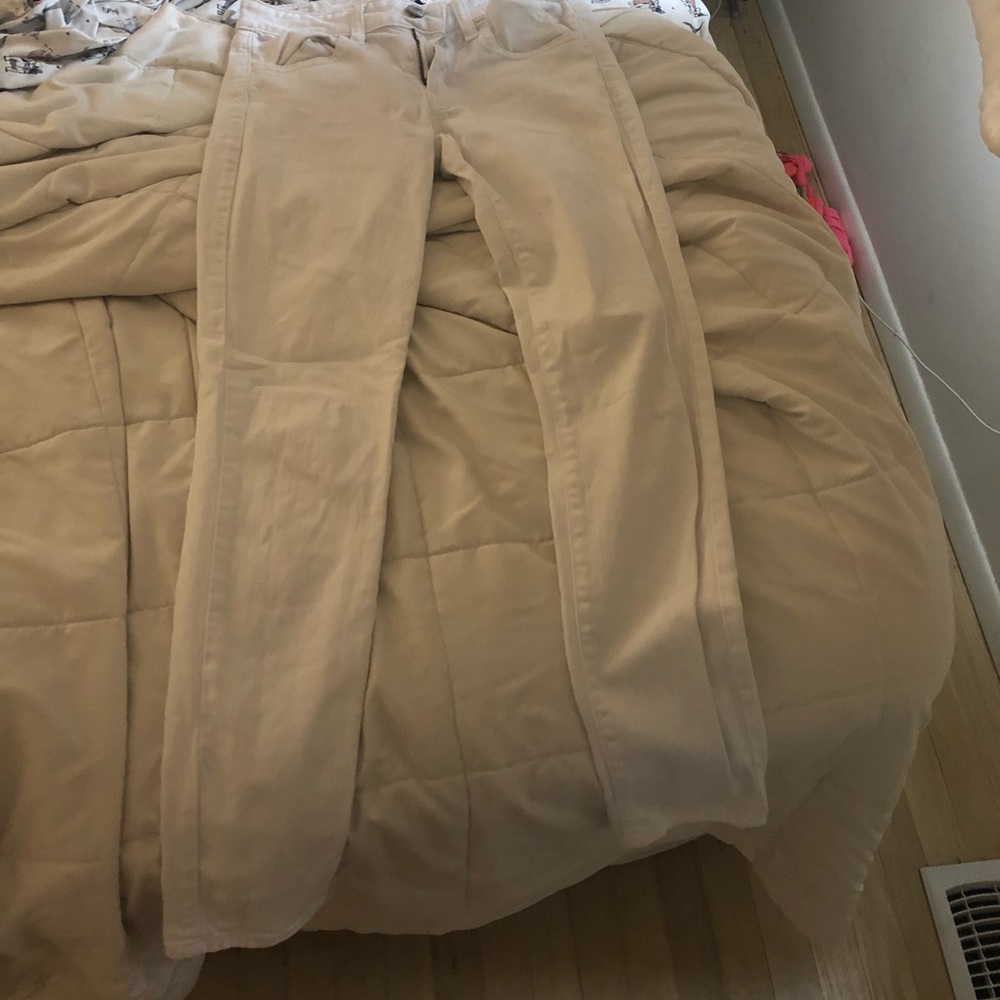American Eagle White Skinny Jeans